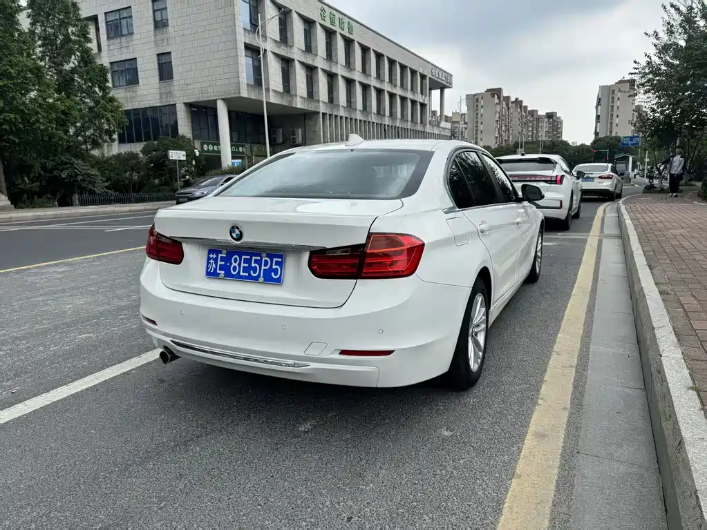 BMW 3 Series 2015 — фото 4
