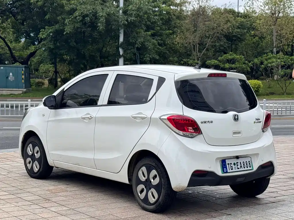 Changan Benben E-Star 2021 — фото 4