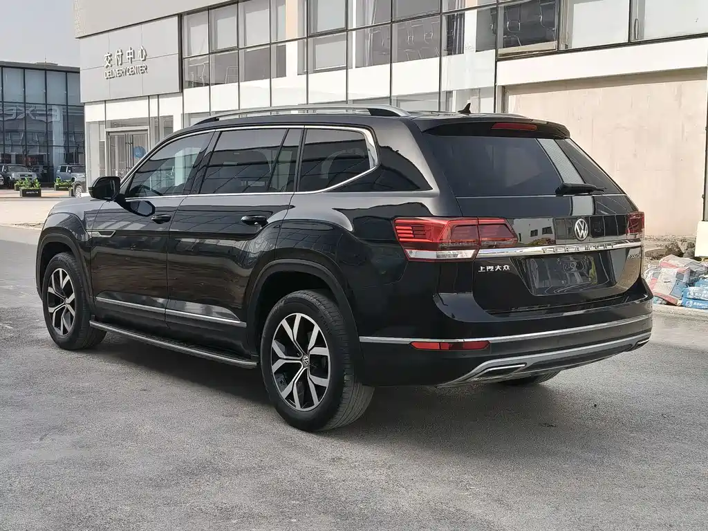 Volkswagen Teramont 2018 — фото 15