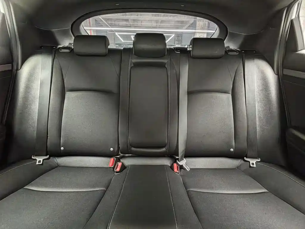 Honda Civic 2022 — фото 15