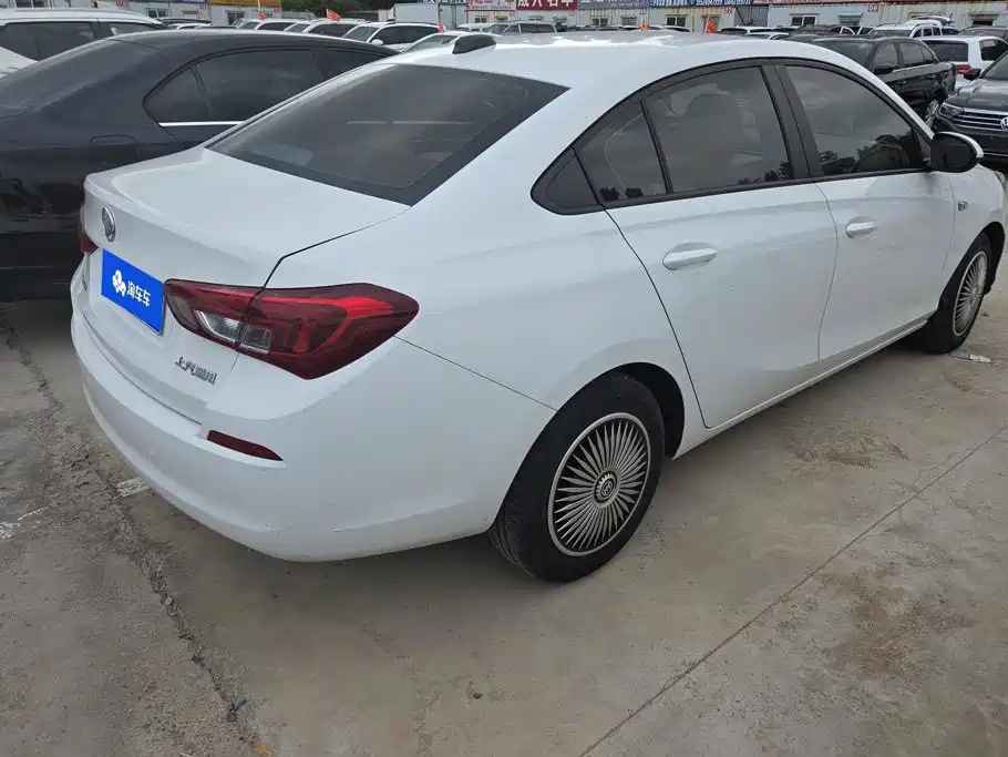 Buick Excelle 2020