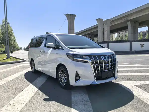 Toyota Alphard 2021