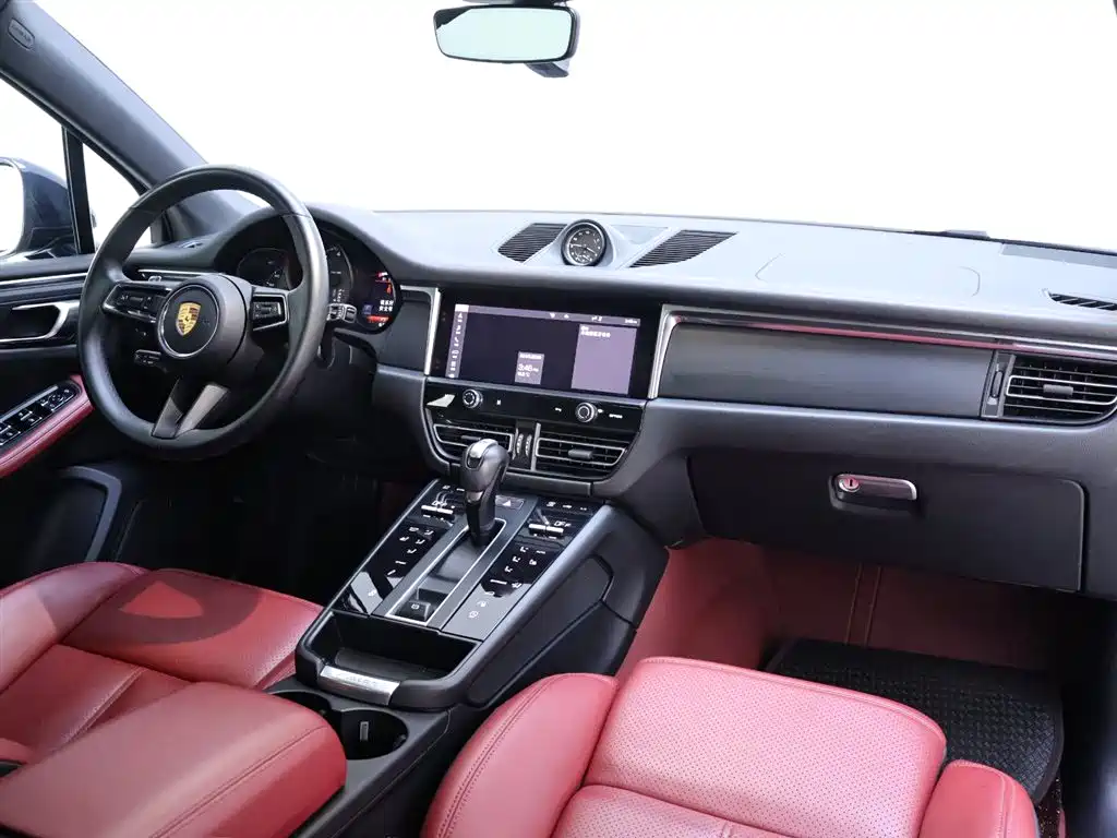 Porsche Macan 2023 — фото 20