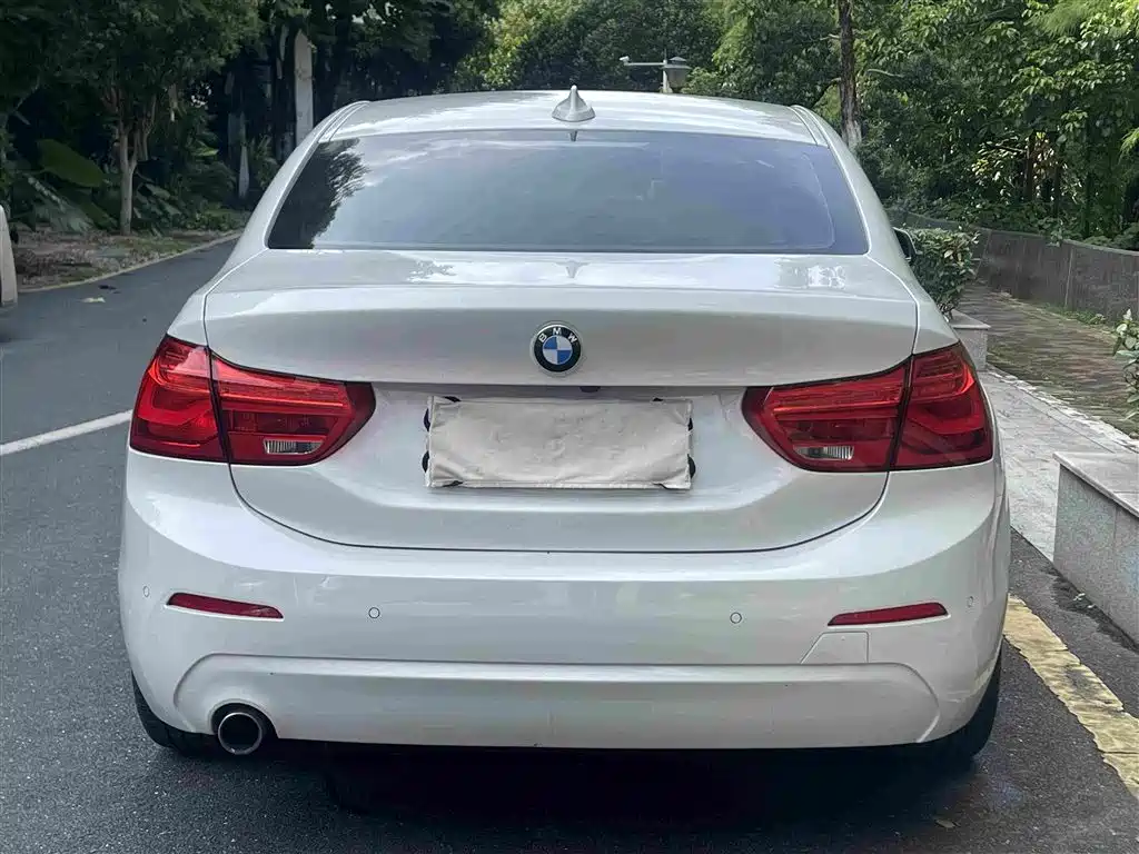 BMW 1 Series 2019