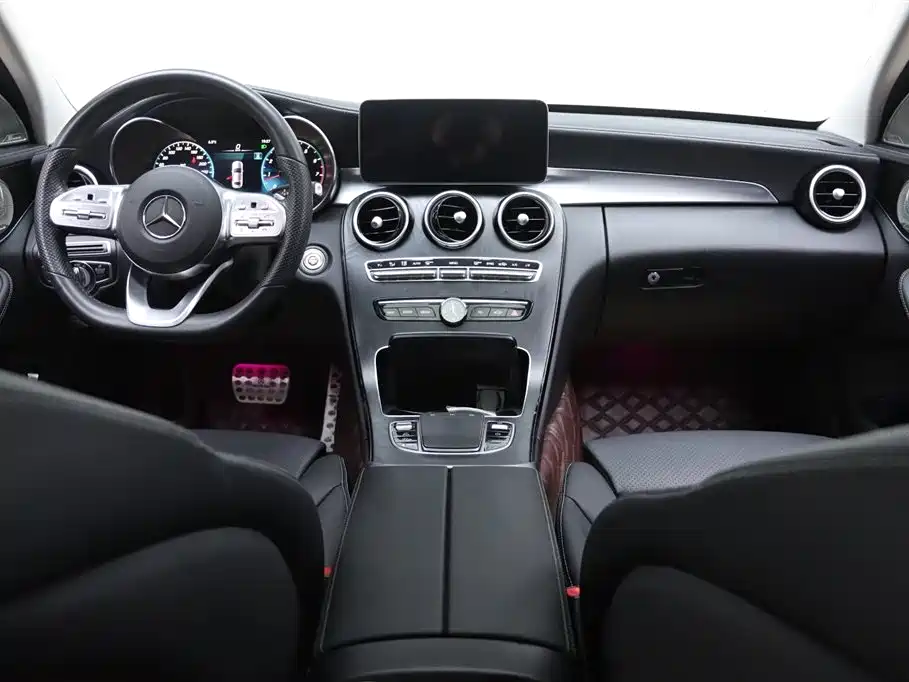 Mercedes-Benz C-Class 2020 — фото 27