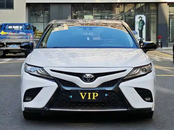 Toyota Camry 2018