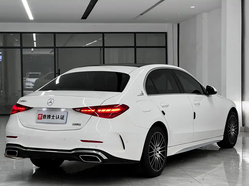 Mercedes-Benz C-Class 2022 — фото 16