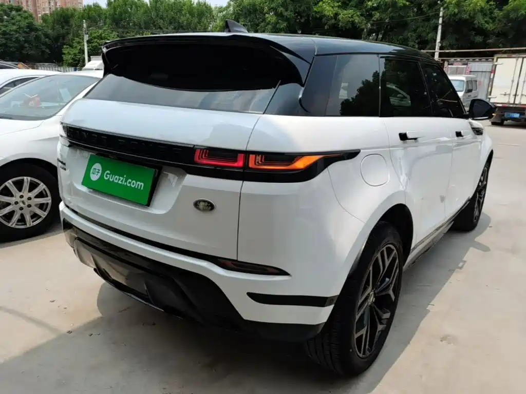 Land Rover Evoque 2021 — фото 7