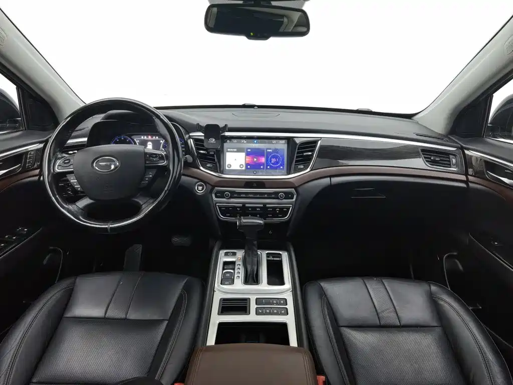 GAC Motor Trumpchi GS8 2017