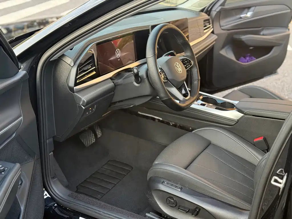 Volkswagen Passat 2025