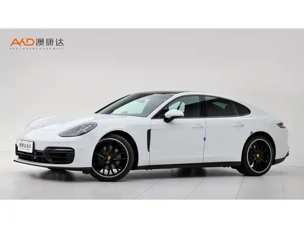 Porsche Panamera 2024