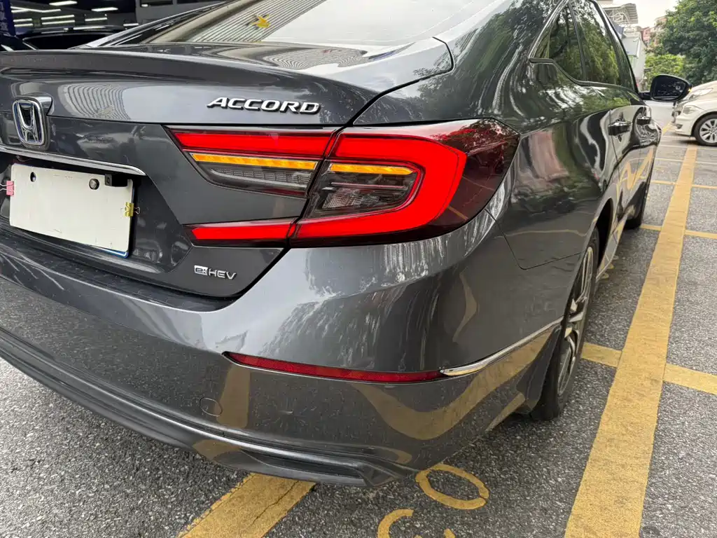 Honda Accord 2021 — фото 12