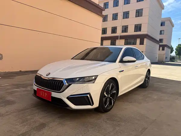 Skoda Octavia 2023