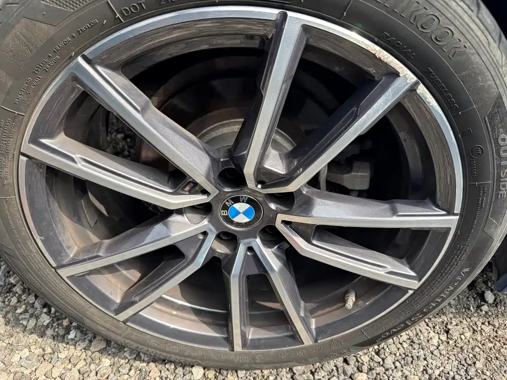 BMW 3 Series 2020 — фото 18