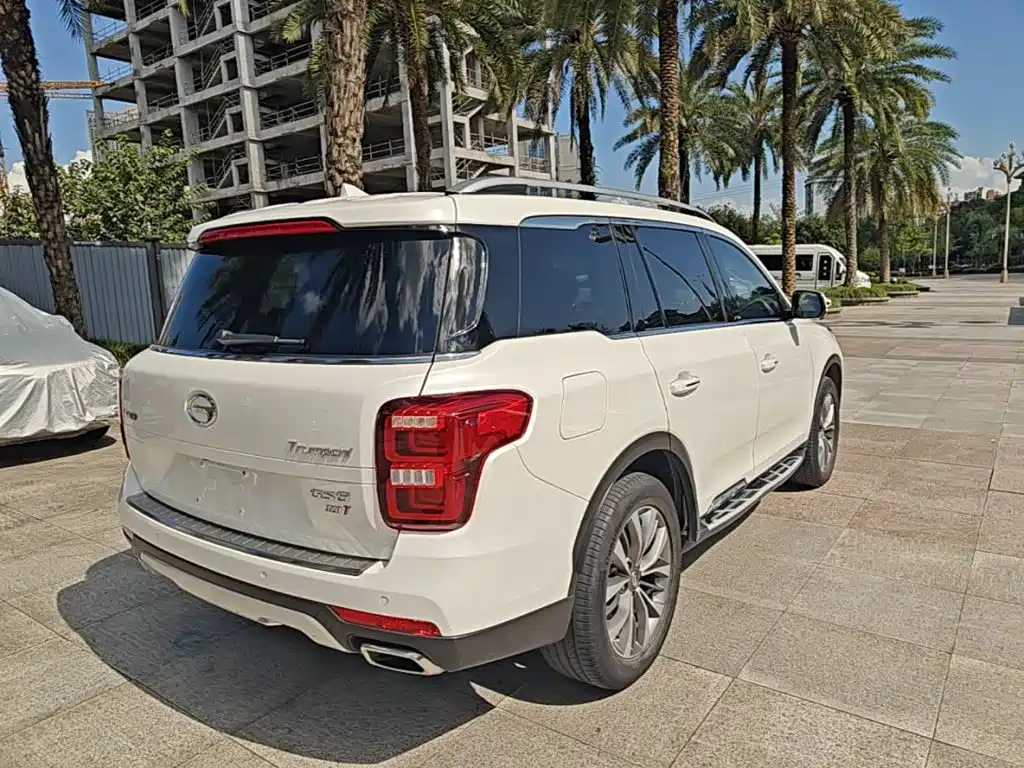 GAC Motor Trumpchi GS8 2017