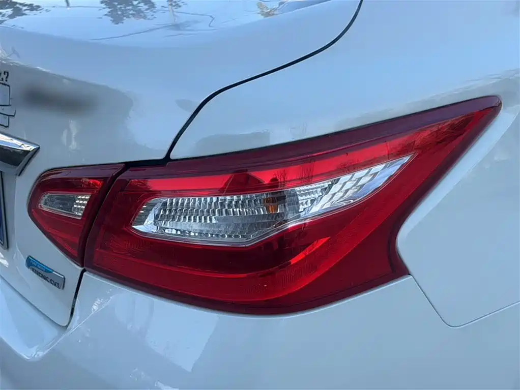 Nissan Teana 2018 — фото 25