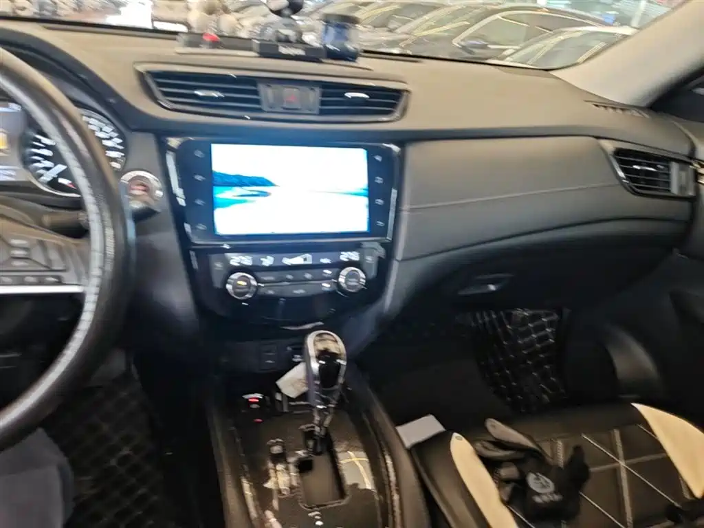 Nissan X-Trail 2021 — фото 10