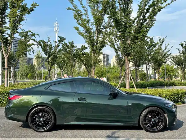BMW 4 Series 2024