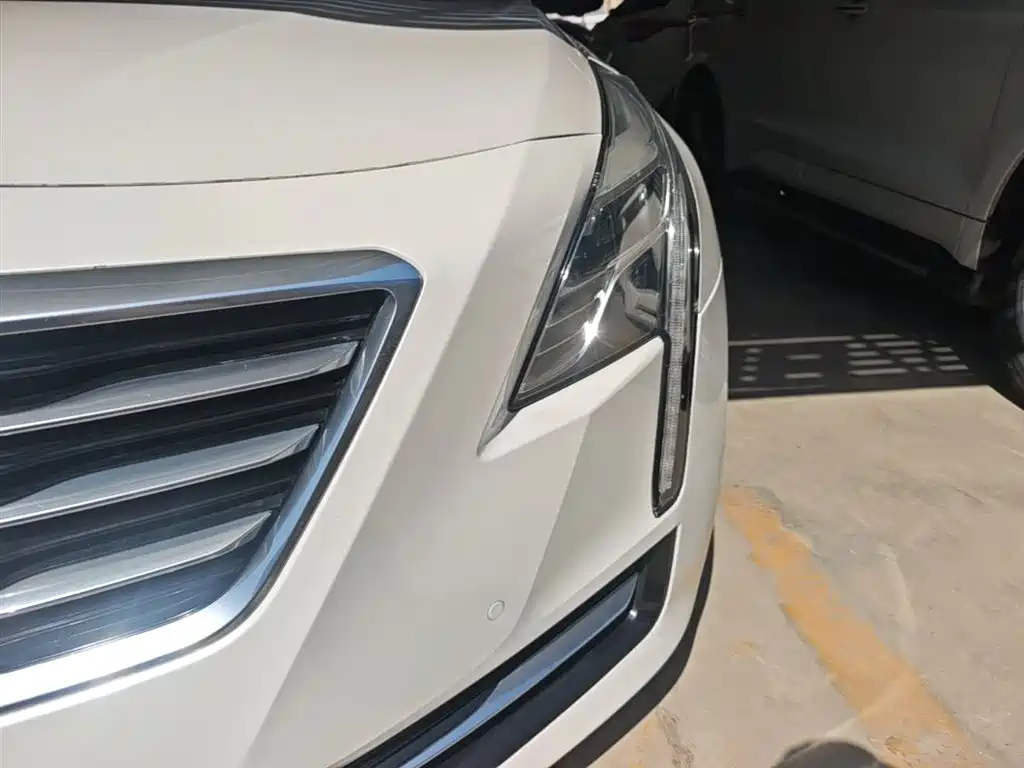 Cadillac CT6 2018 — фото 24