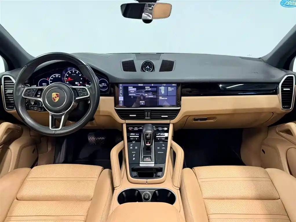 Porsche Cayenne 2019 — фото 7