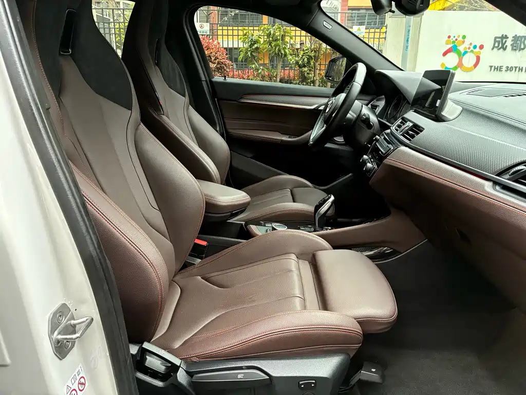BMW X2 2022 — фото 14