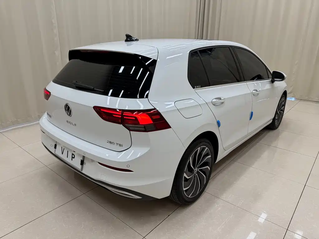 Volkswagen Golf 2022