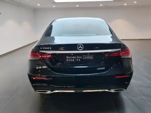 Mercedes-Benz E-Class 2023
