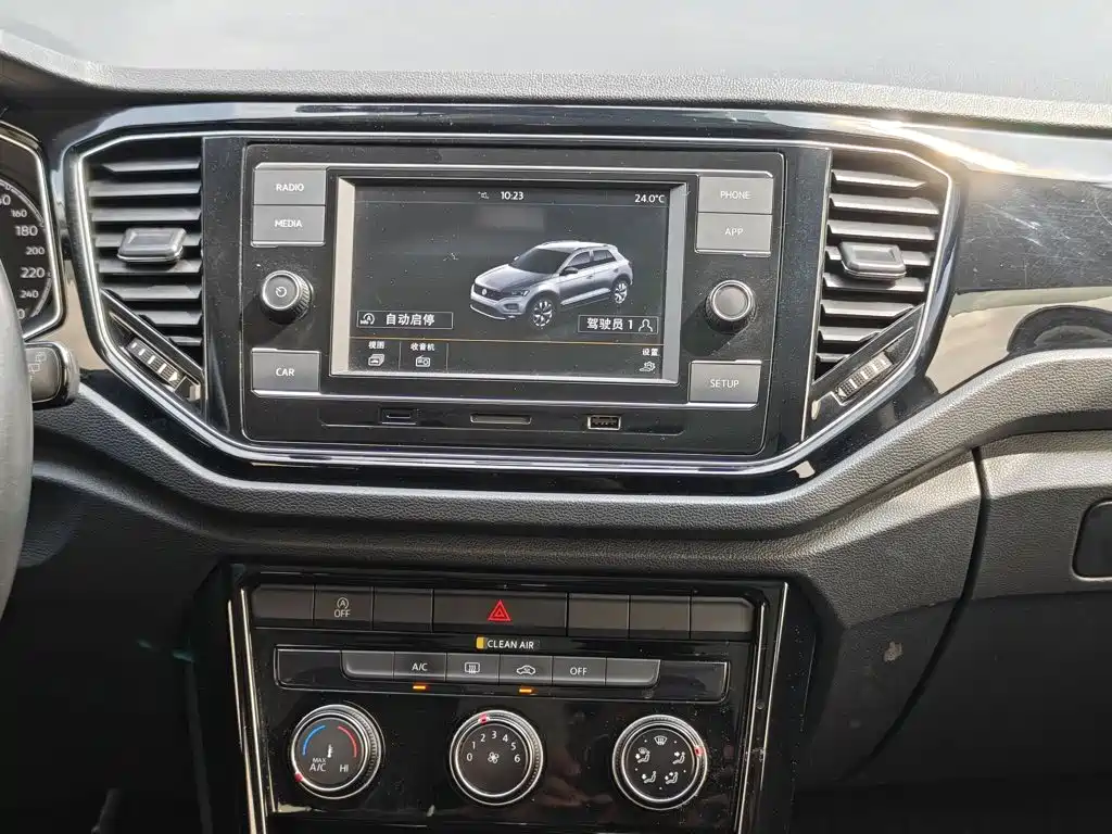 Volkswagen T-Roc 2018
