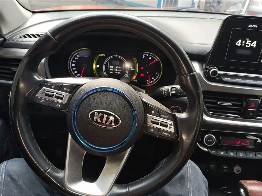 Kia Sportage 2018 — фото 11