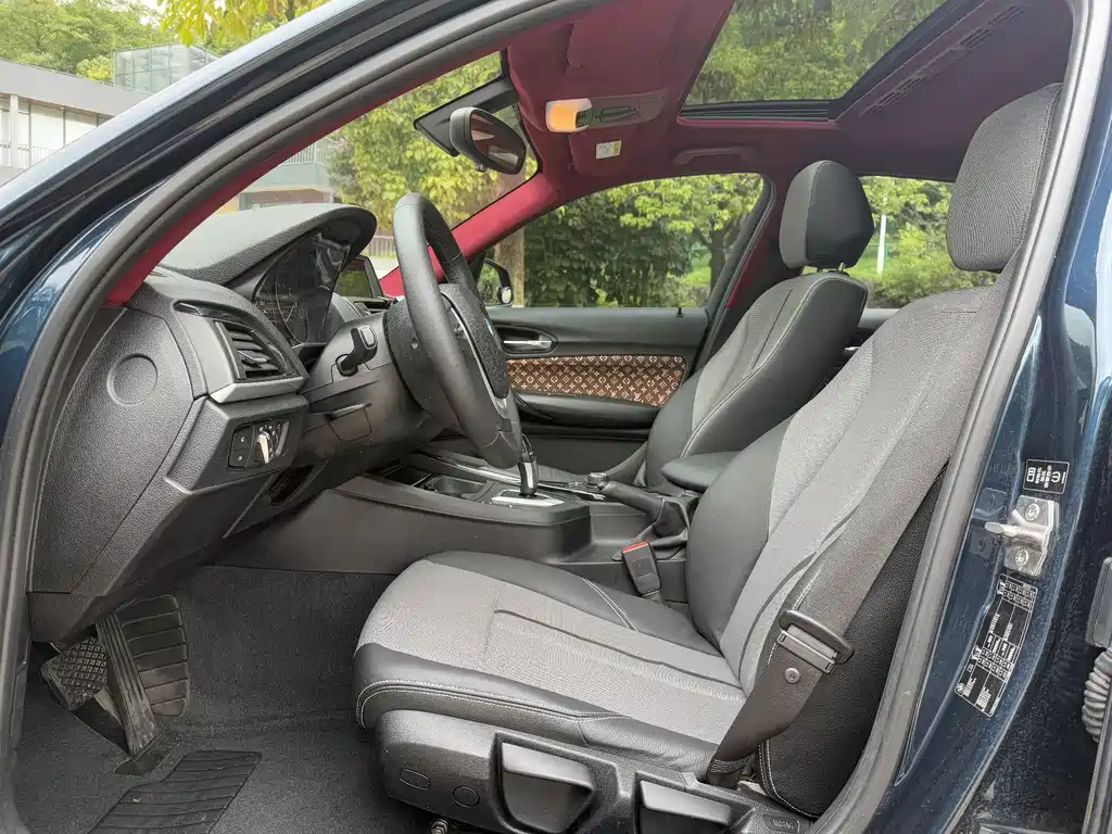 BMW 1 Series 2012