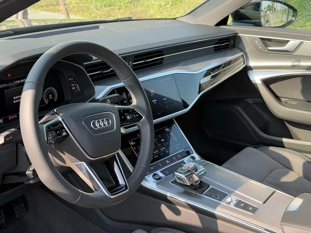 Audi A6L 2021 — фото 6