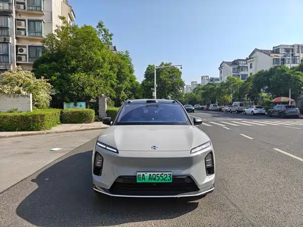 NIO ES6 2025