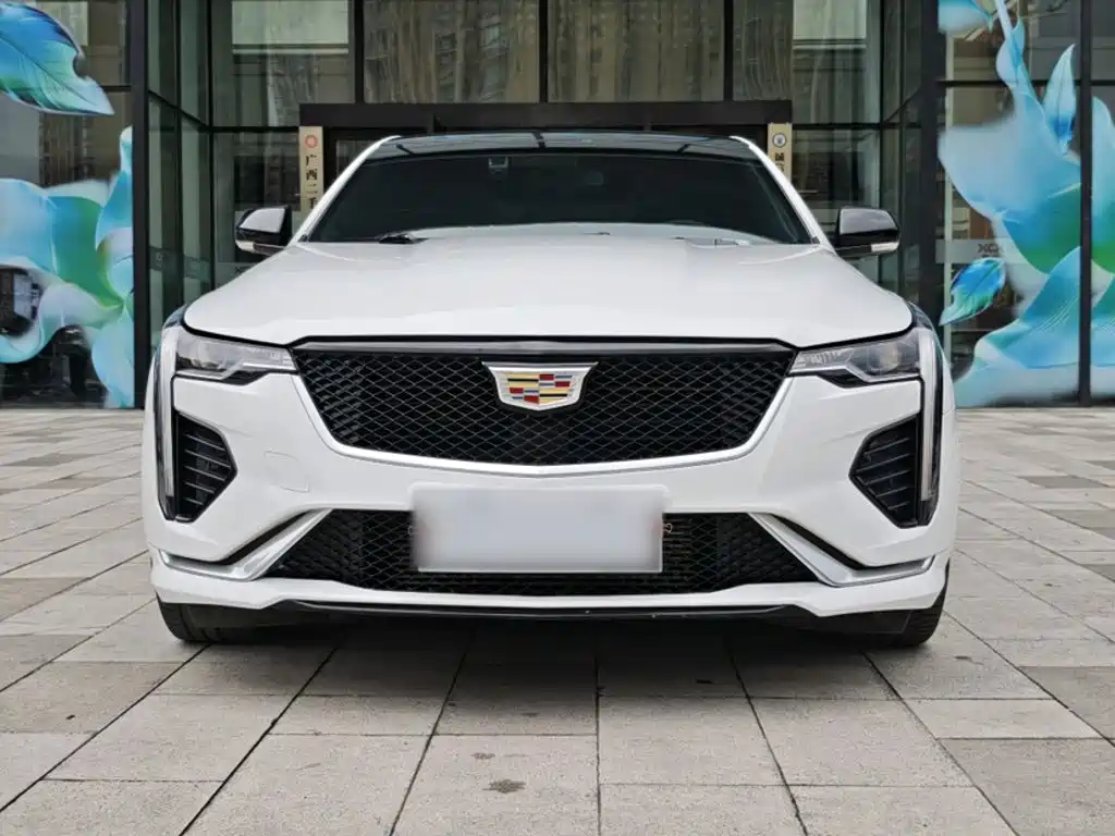 Cadillac CT4 2021 — фото 16