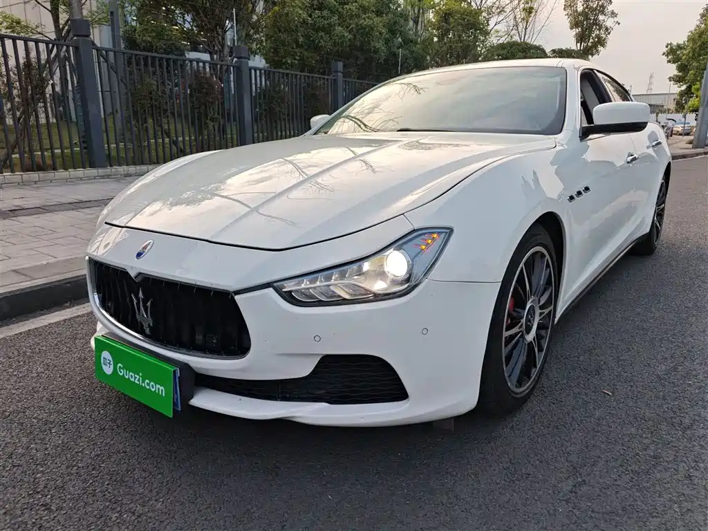 Maserati Ghibli 2015 — фото 1