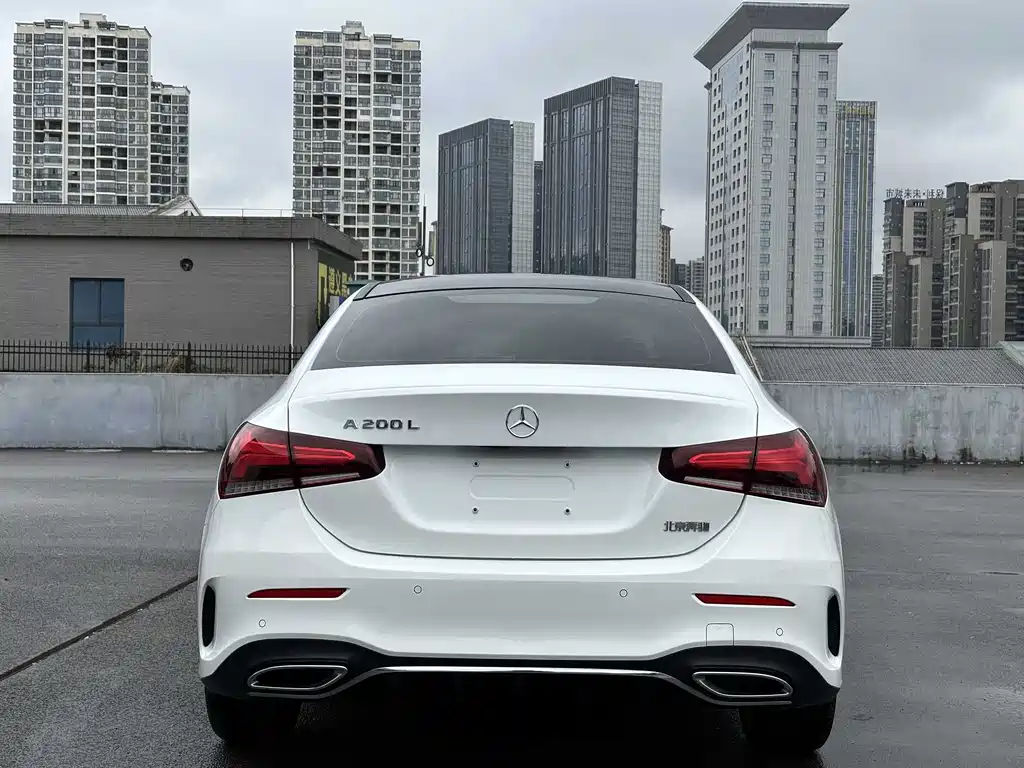 Mercedes-Benz A-Class 2024 — фото 10