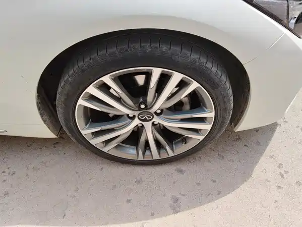 Infiniti Q50L 2023