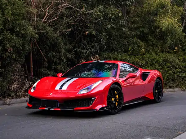 Ferrari 488 2020