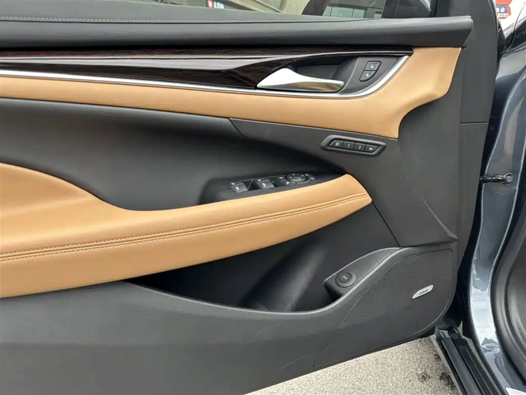Buick LaCrosse 2019 — фото 12