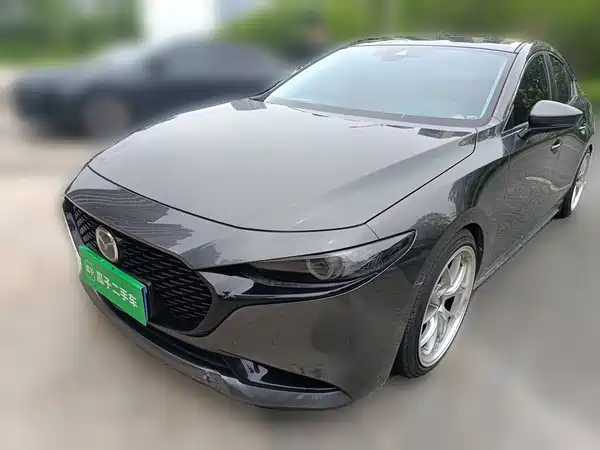 Mazda 3 Axela 2023