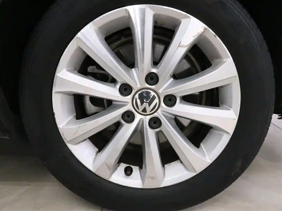 Volkswagen Magotan 2015 — фото 16