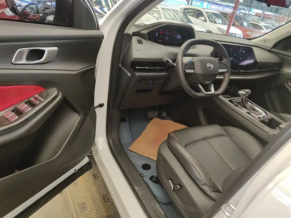 Changan CS55PLUS 2021 — фото 16