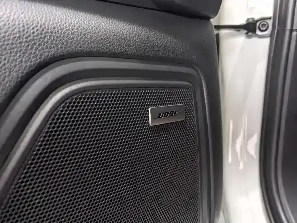 Porsche Macan 2024