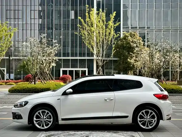 Volkswagen Scirocco 2013