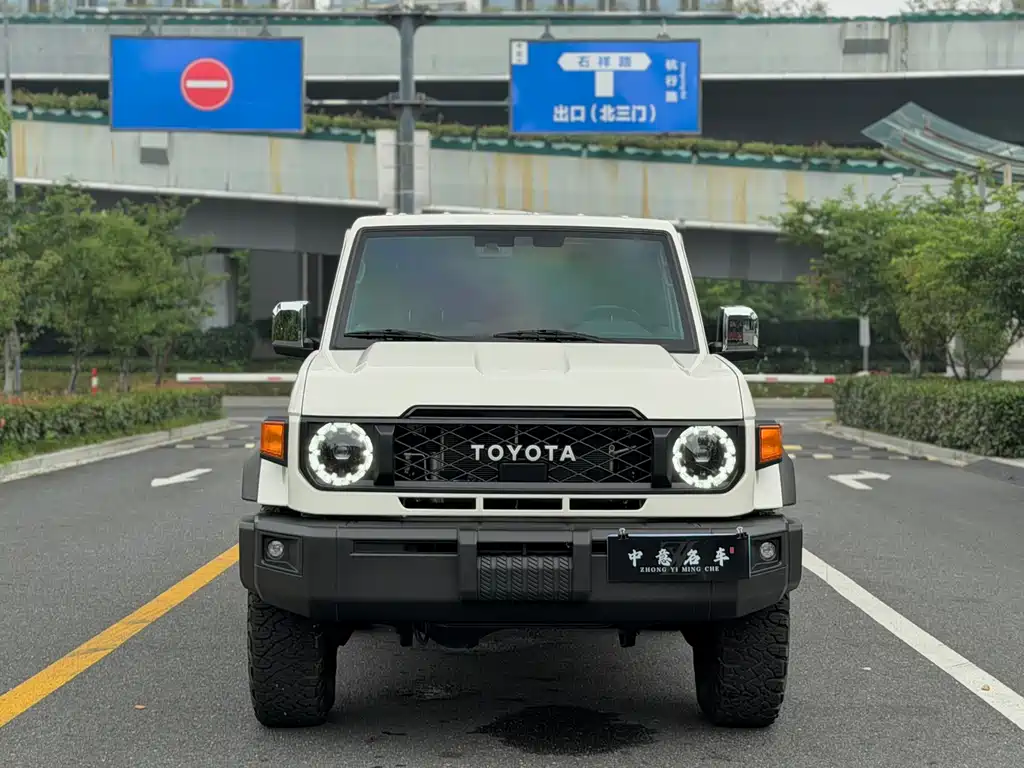 Toyota Land Cruiser 2025 — фото 2