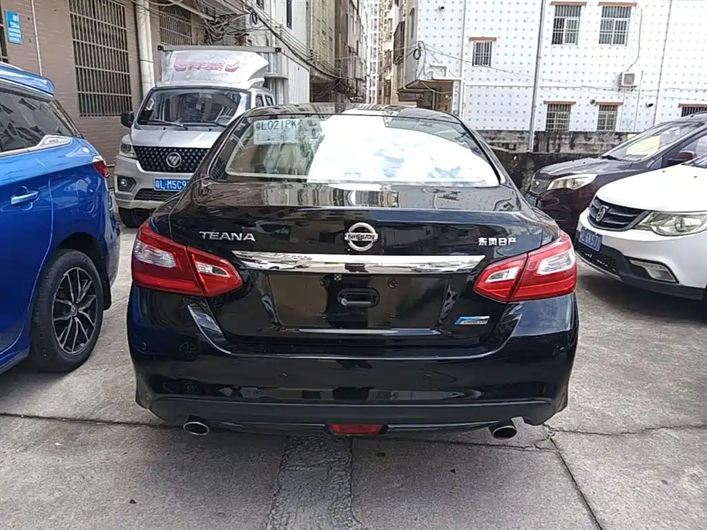 Nissan Teana 2017 — фото 10