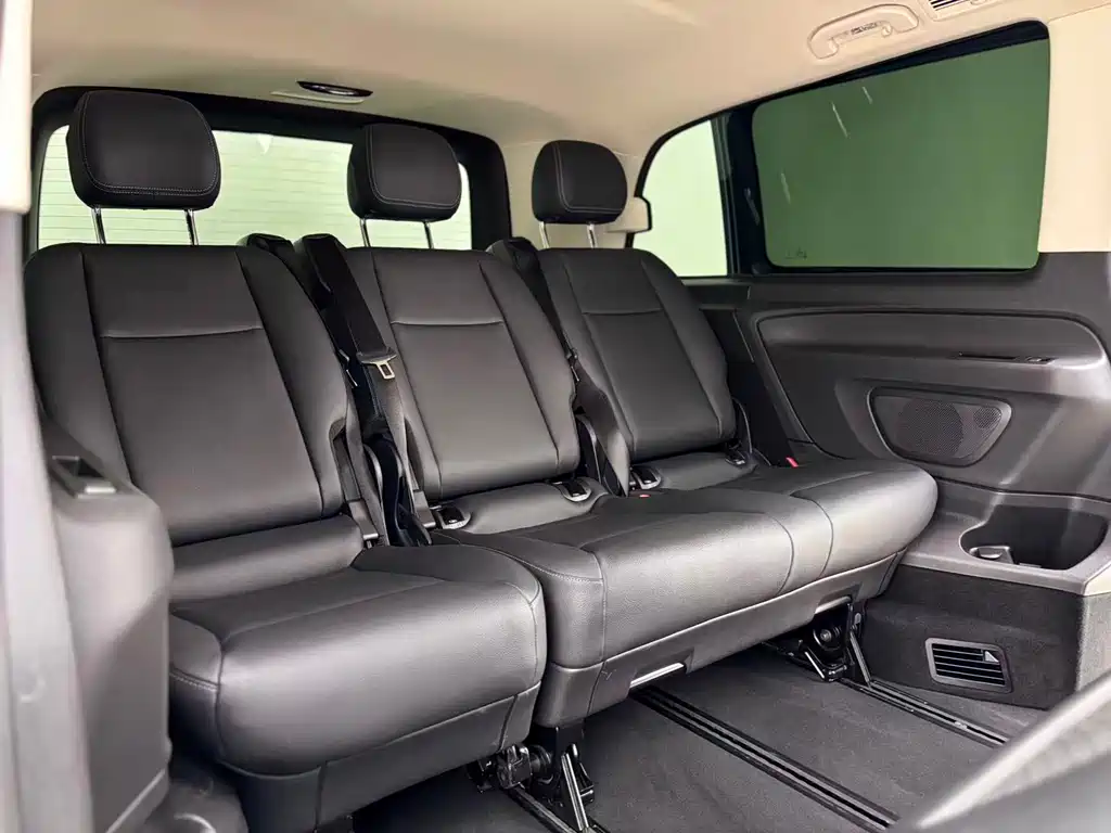 Mercedes-Benz Vito 2023 — фото 19