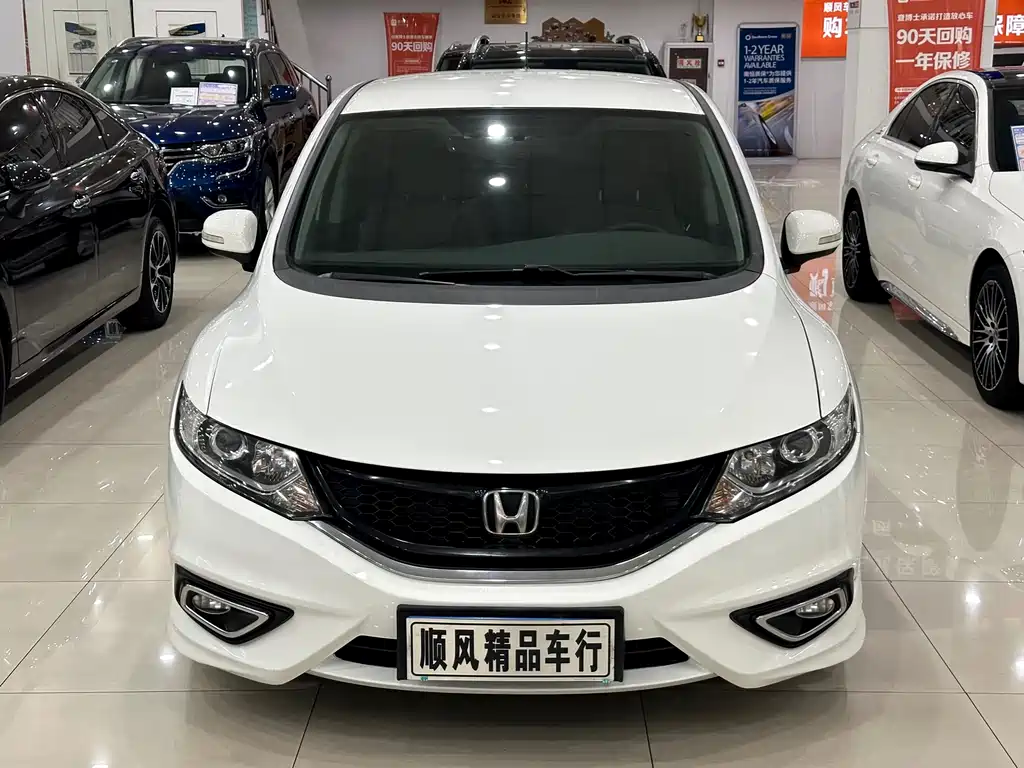 Honda Jade 2015 — фото 23