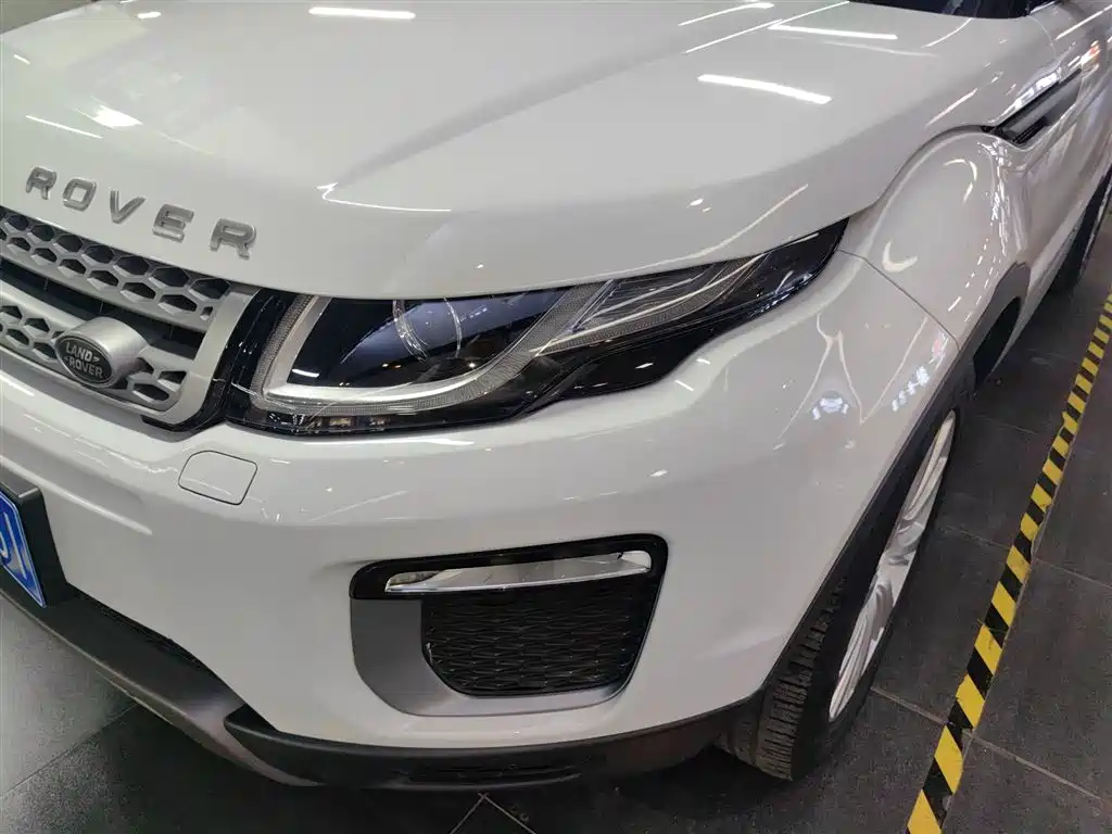 Land Rover Evoque 2017 — фото 18