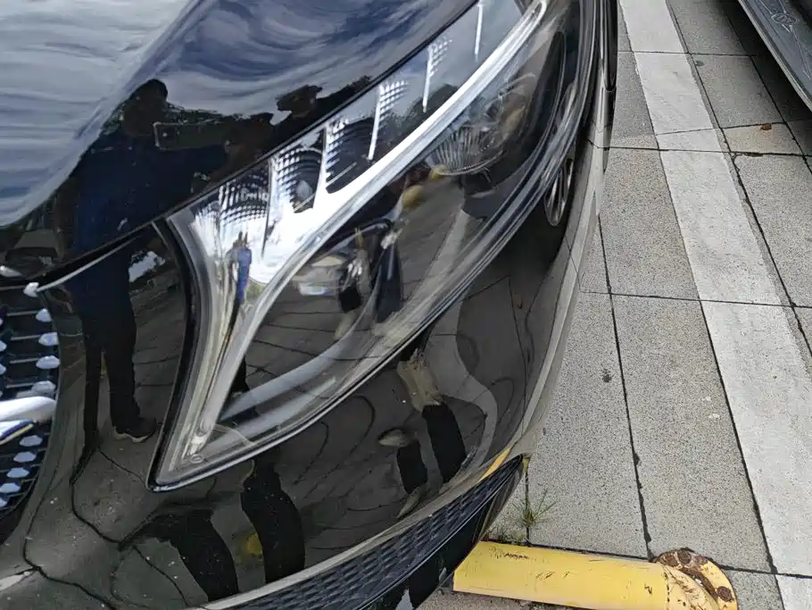 Mercedes-Benz V-Class 2023
