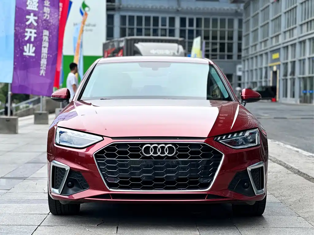 Audi A4L 2021